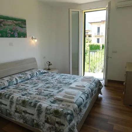 Ferienhaus Haus Am See Porto Valtravaglia